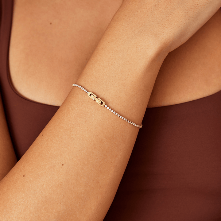Kristály Luxe Teniszkarkötő - Elegáns Sportos Kiegészítő